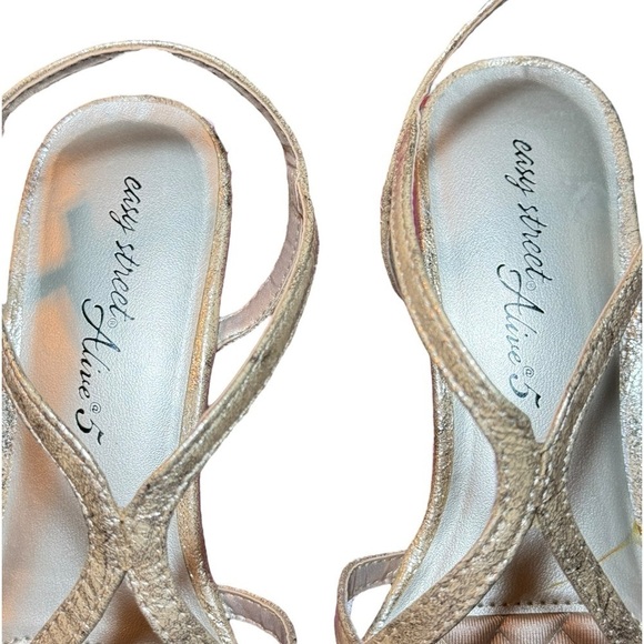Easy Street Alive 5 Royalty Wedge Sandals 7.5M - Picture 8 of 9